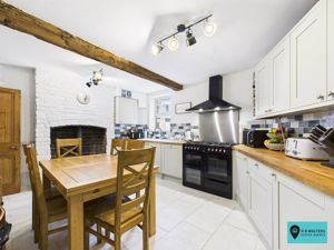 Kitchen/Diner- click for photo gallery